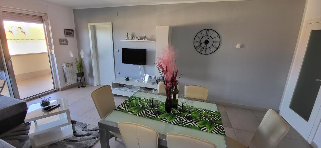 Apartment Summer Dream Punat Eksteriør bilde
